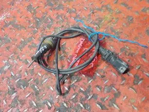 21390374 VOLVO Датчик износа колодок