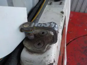 99489535 IVECO Ответная часть замка
