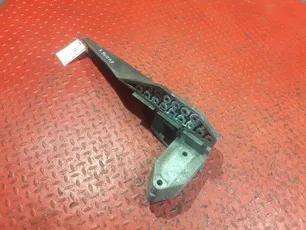 9436660578 MERCEDES Кронштейн подножки нижней правой