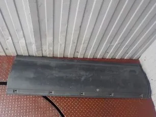 500326827 IVECO Накладка двери