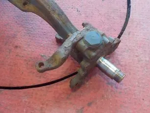 20543284 VOLVO Кулак поворотный