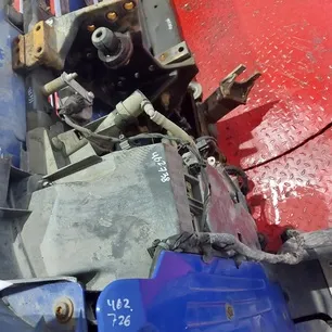 82367098 VOLVO Корпус фары левый