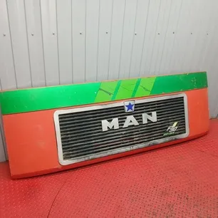 81611100015 MAN Капот