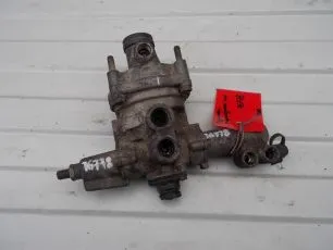 5010422513 RENAULT Регулятор тормозных сил