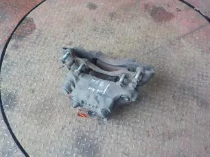 9444201002 MERCEDES Суппорт задний левый
